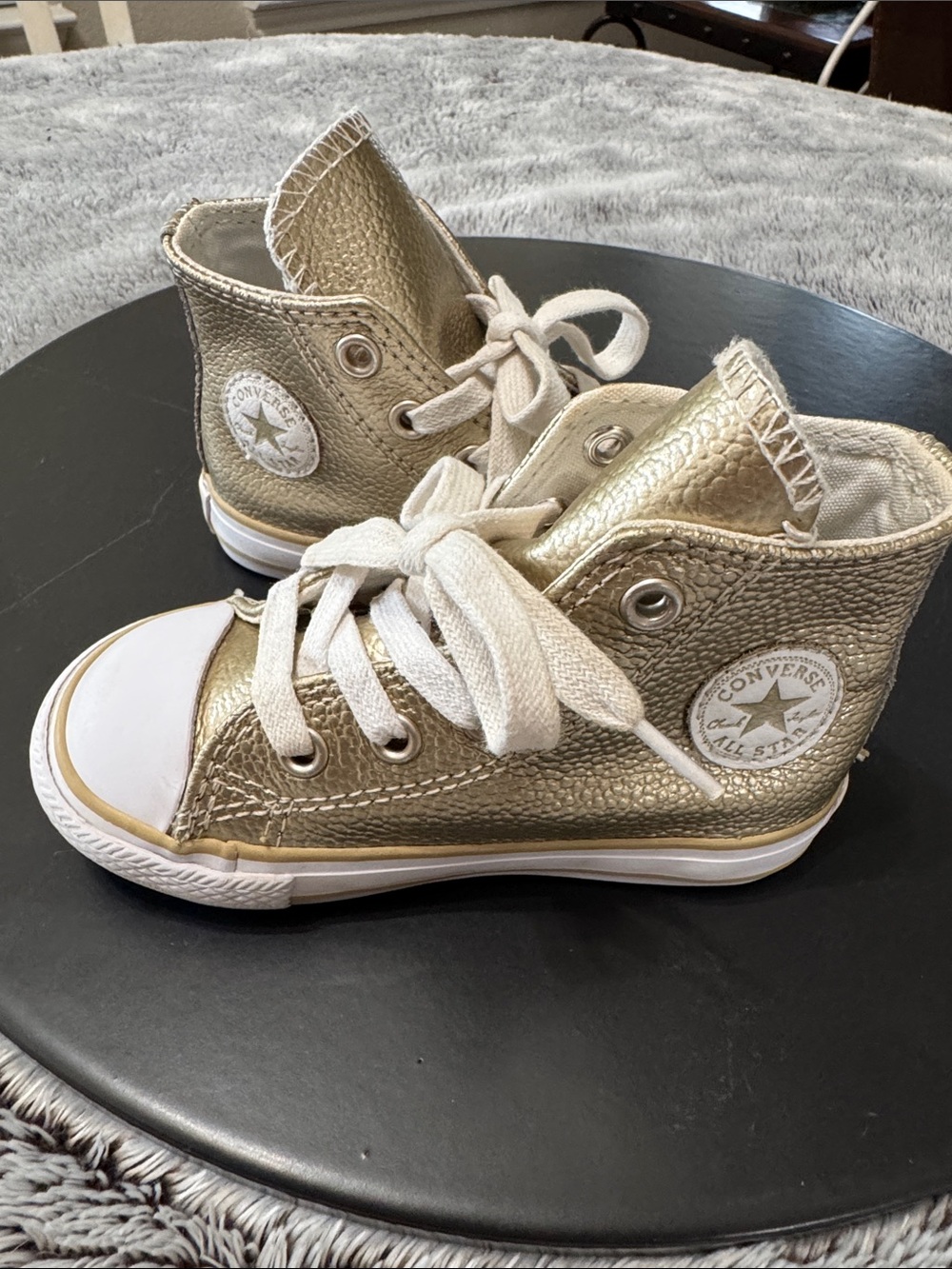 Converse Chuck Taylor Allstar Toddler Girls 6 Gold Metallic High Top Sneakers